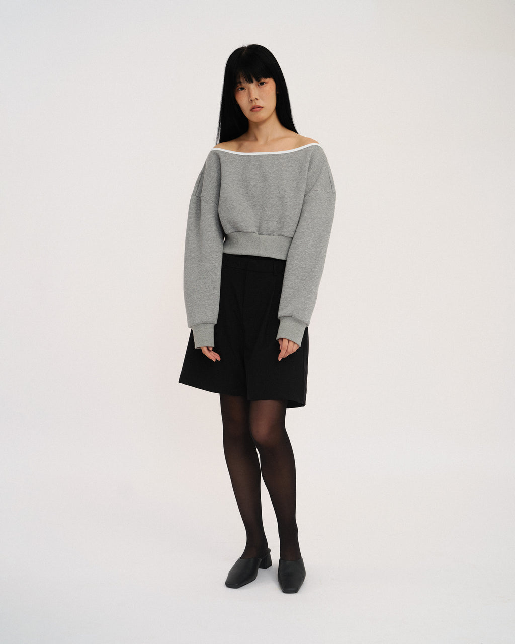 Naive Boat Neck Sweatshirt