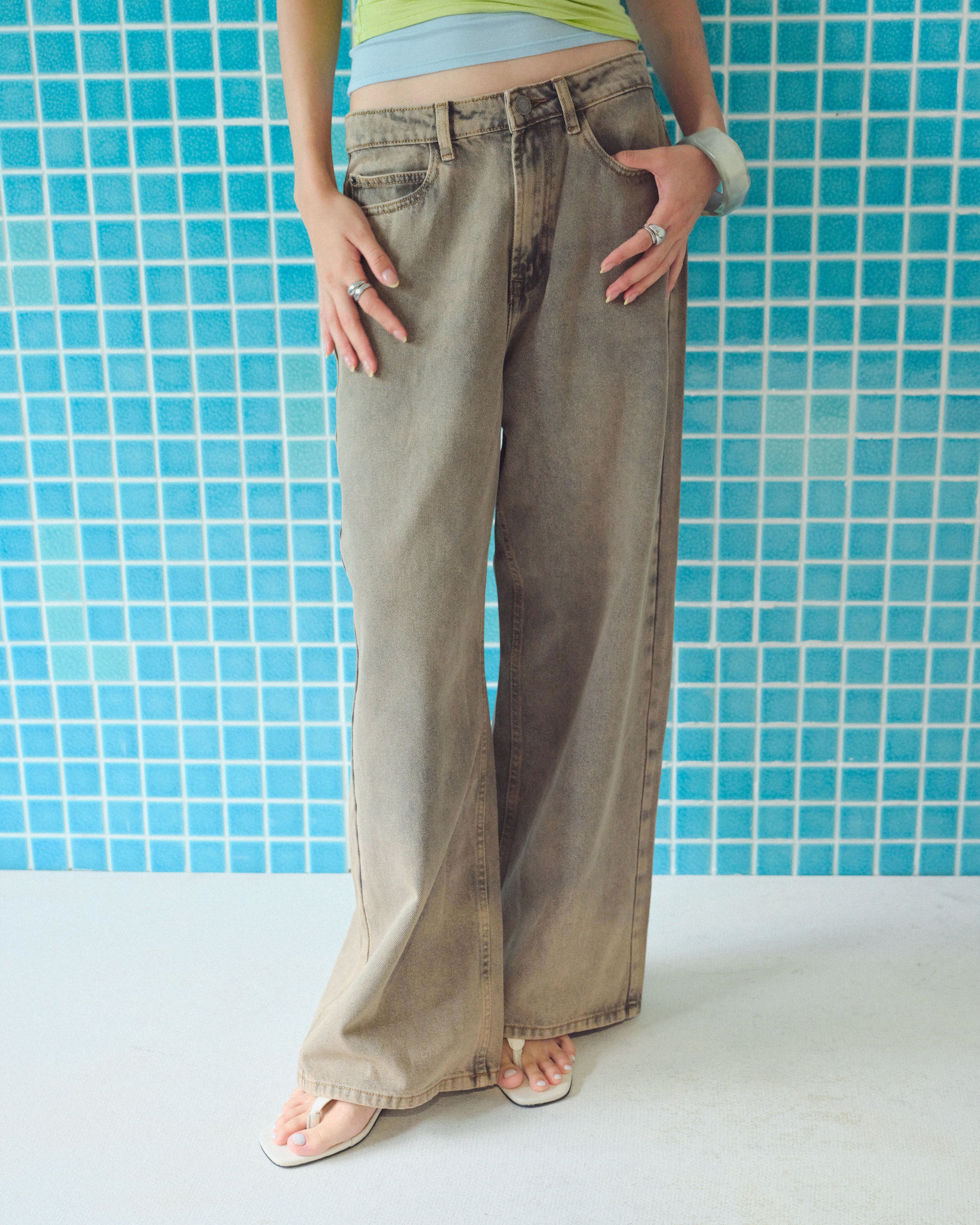 Arizona Wide Leg Jeans