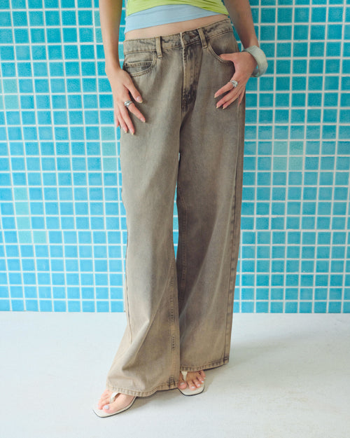 Arizona Wide Leg Jeans