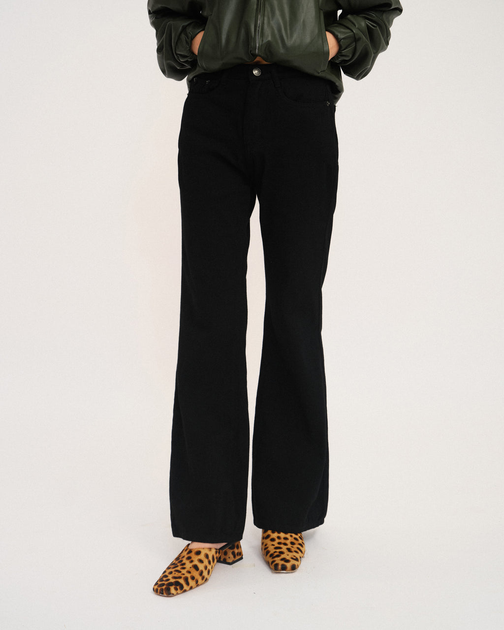 Urban Flare Jeans