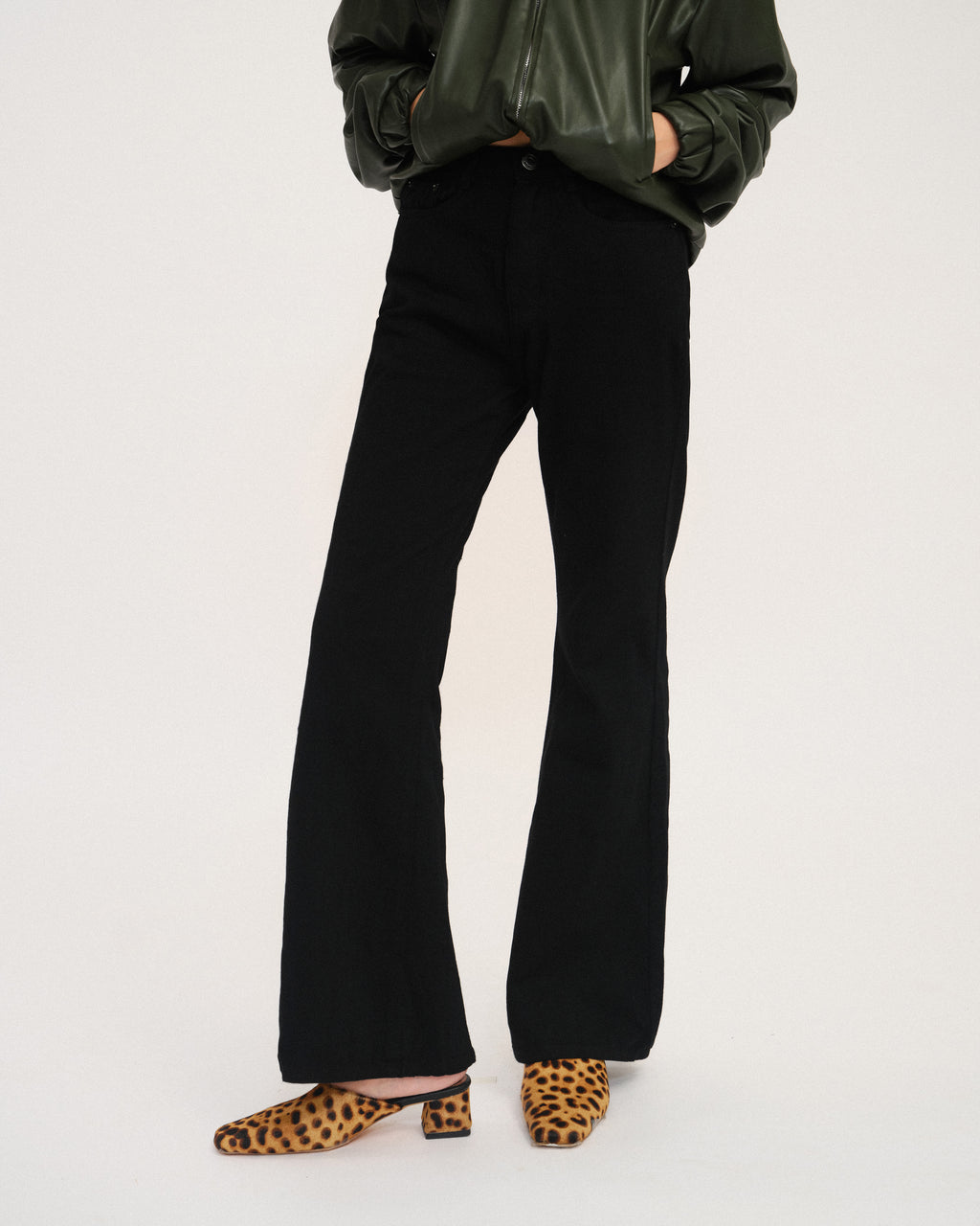 Urban Flare Jeans