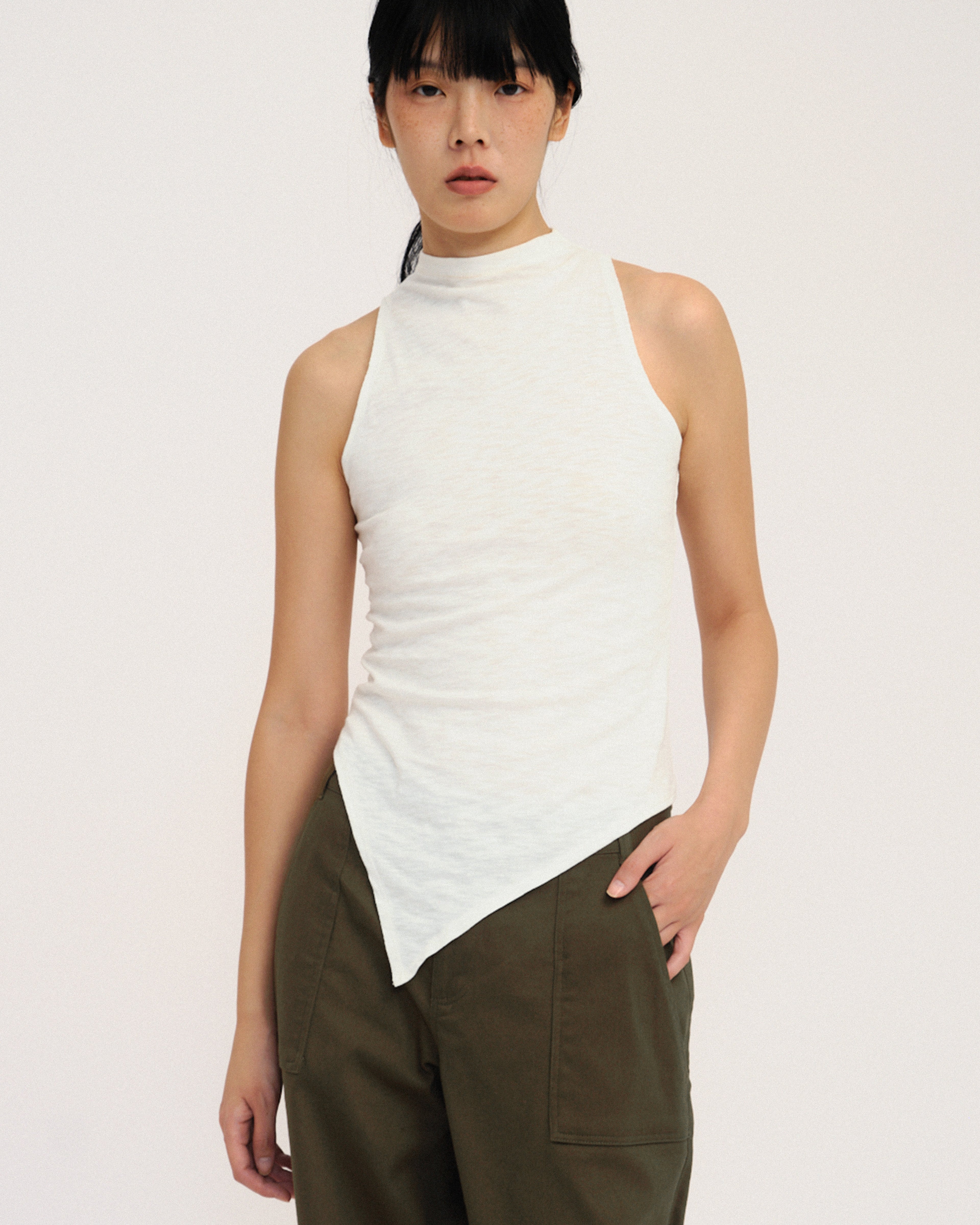 Eira Sleeveless Top