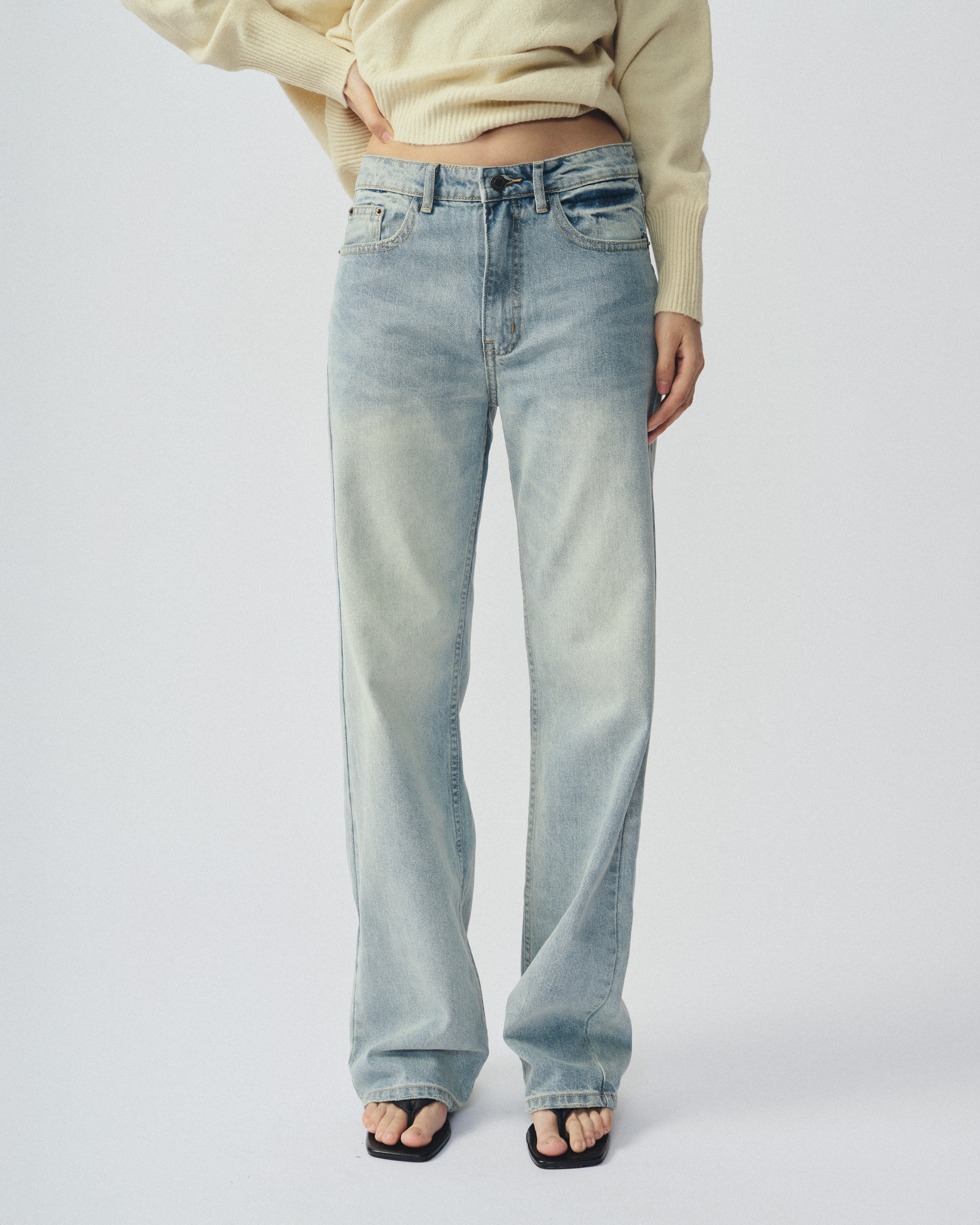 Haze Straight Jeans