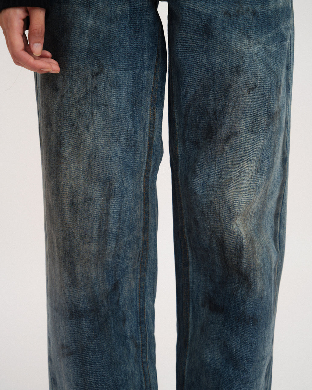 No Cap Varnish Jeans
