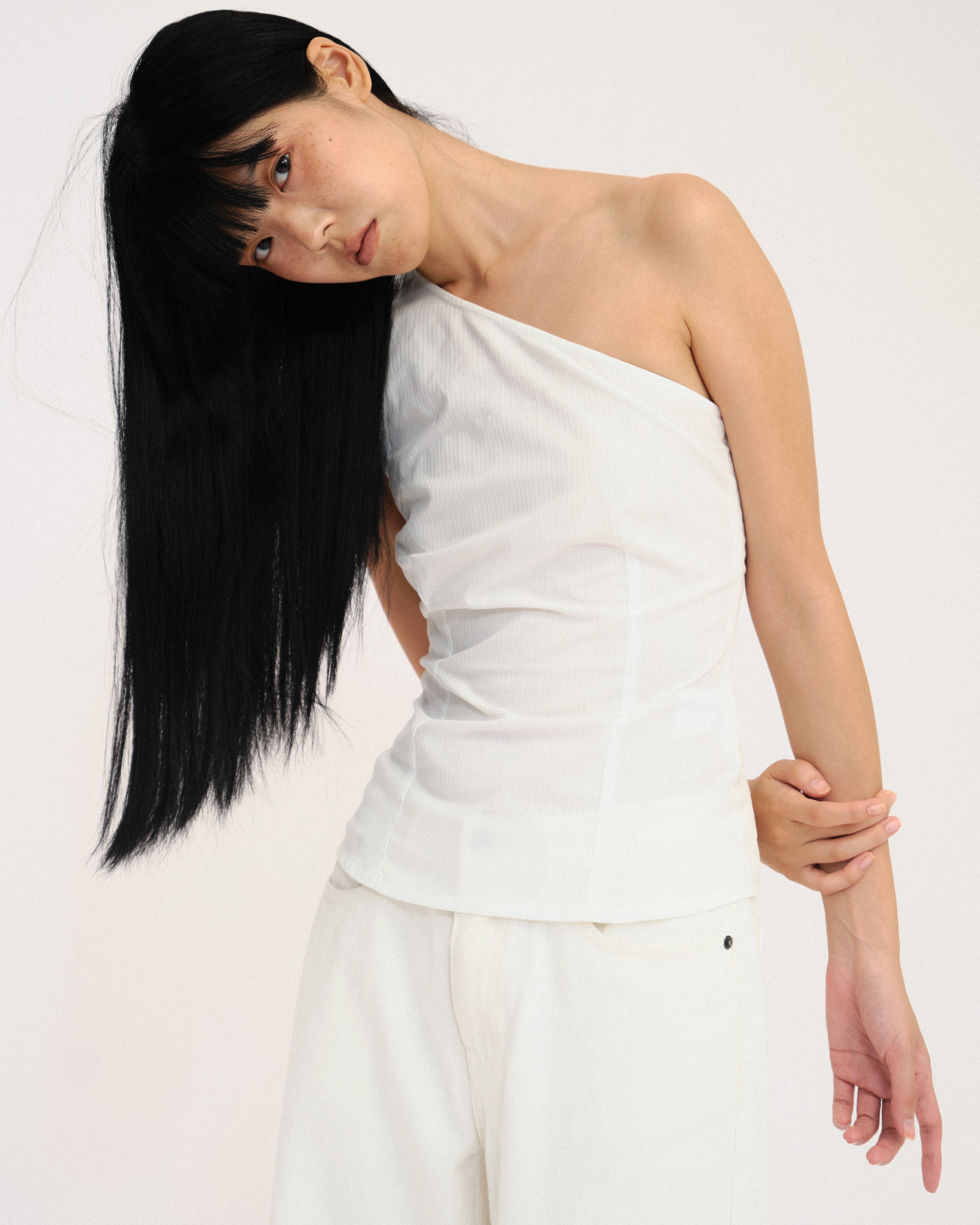Charm One-Shoulder