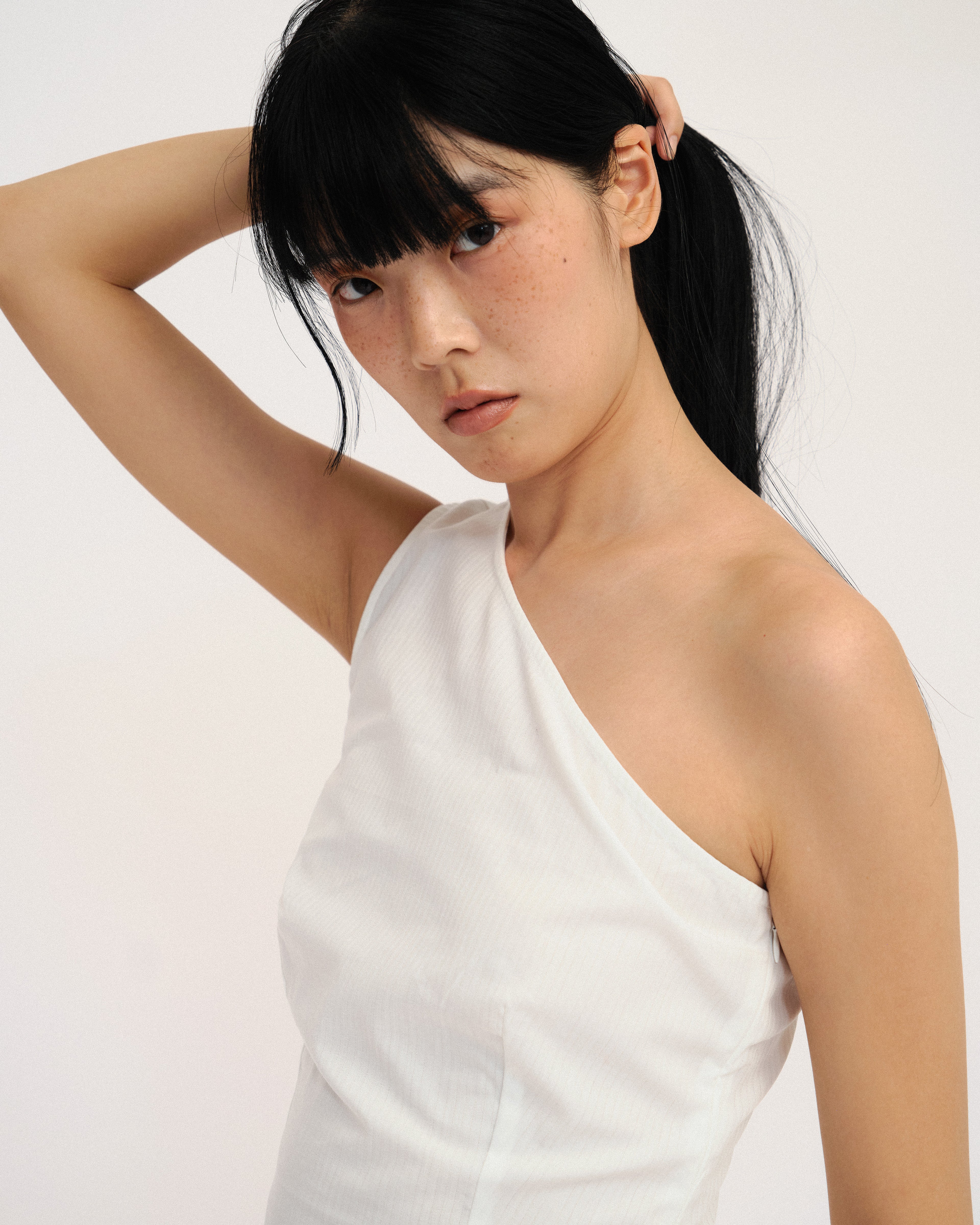 Charm One-Shoulder